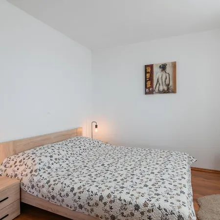 Josipa * マンドレ