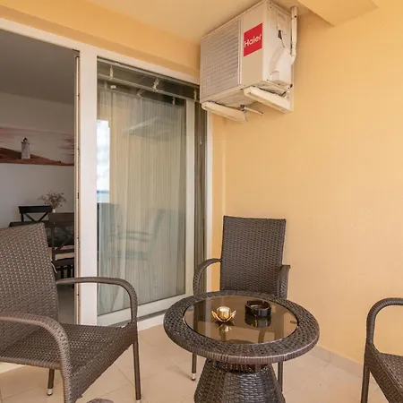 Josipa Appartement *