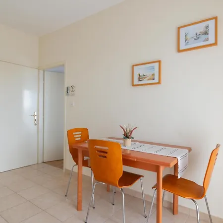 Josipa アパート *