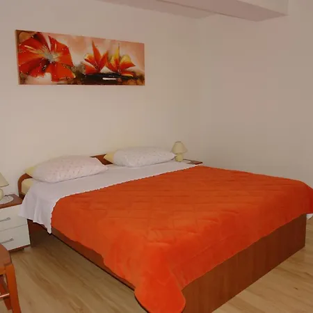 Apartment Josipa Mandre