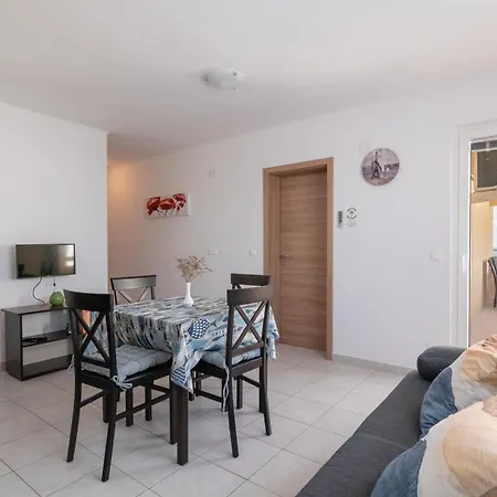 Josipa Apartment