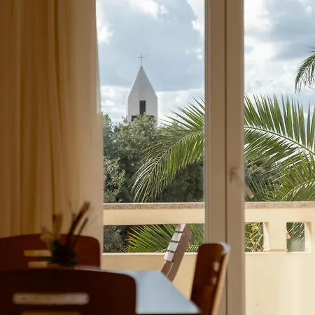 Josipa Apartment *